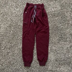 Figs Burgundy High-Waisted Zamora Jogger Scrub Pants size XXS